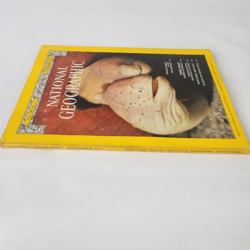 National‎ Geographic Magazine September 1975 No Insert